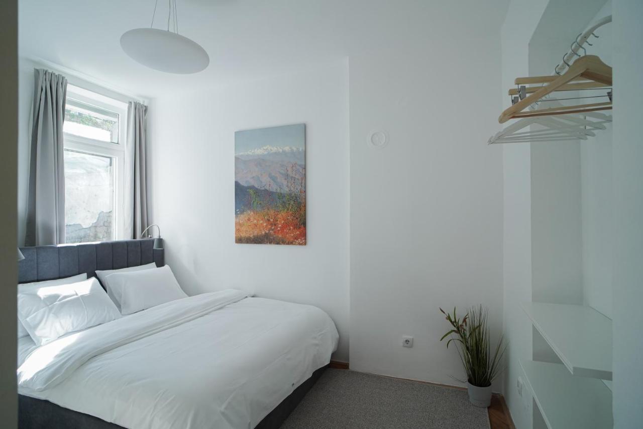 Quiet Luxury Family Apt Belgrade Fortress Center Экстерьер фото